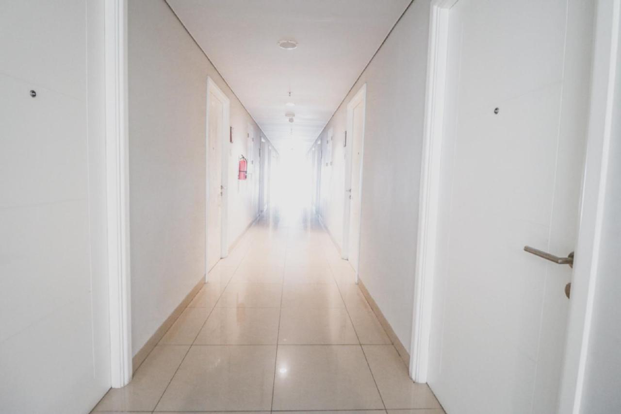 Reddoorz Apartment Near Summarecon Mall Serpong Tangerang Exterior foto